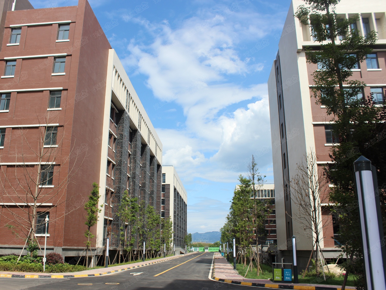 成都经济技术开发区科技产业孵化园_成都成都