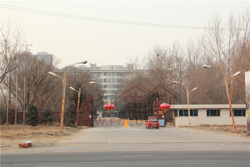 金屋秦皇半岛周边配套-东北石油学院