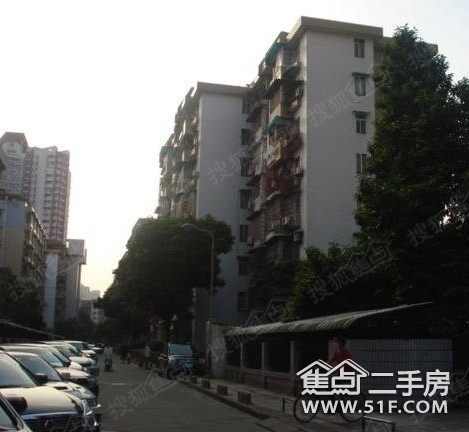 b_376156264.jpg
