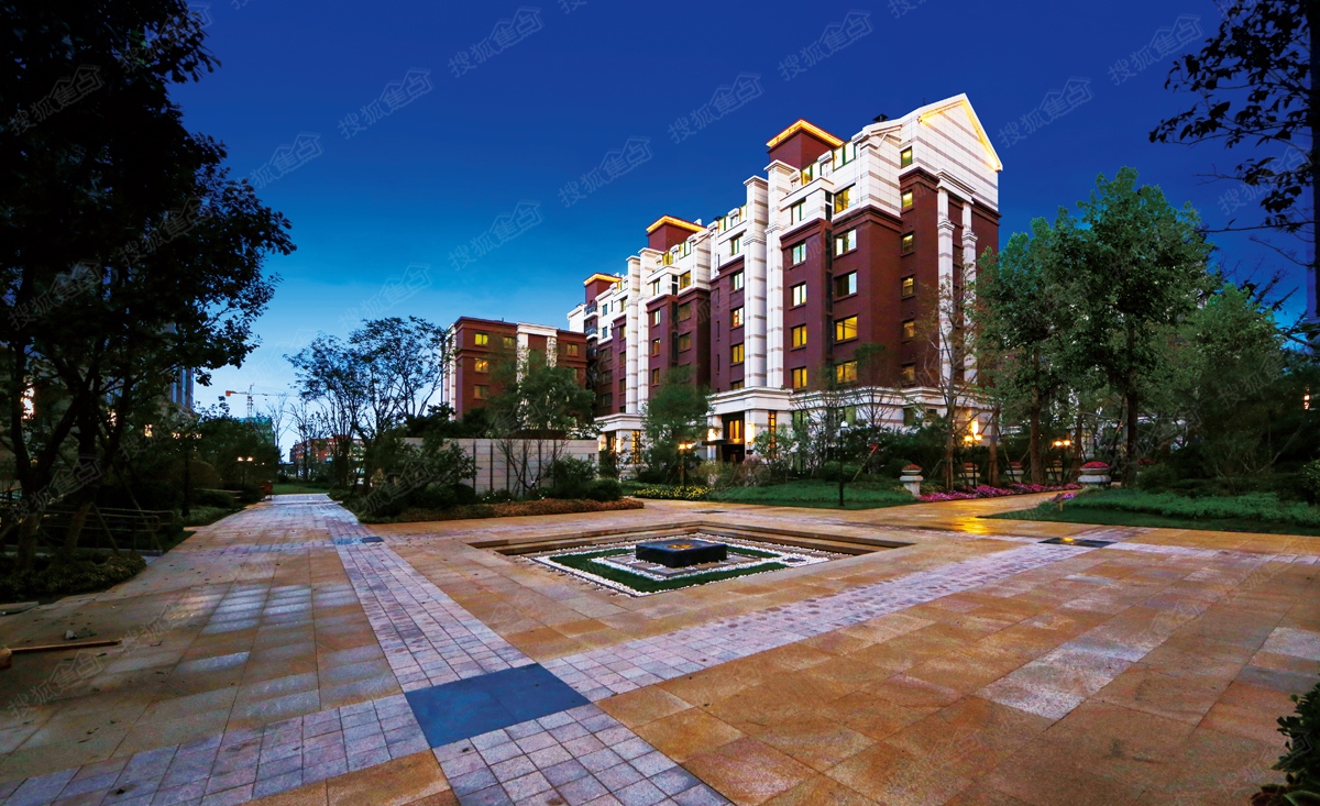 北京城建世华龙樾